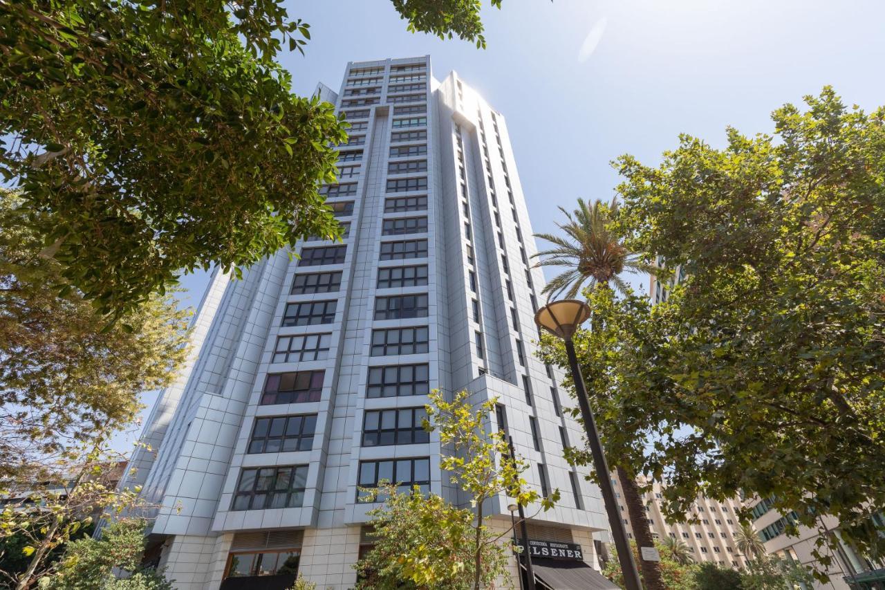 Apartup Opera Loft Love Valencia Exterior photo