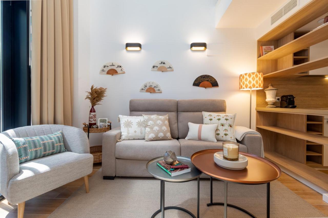 Apartup Opera Loft Love Valencia Exterior photo